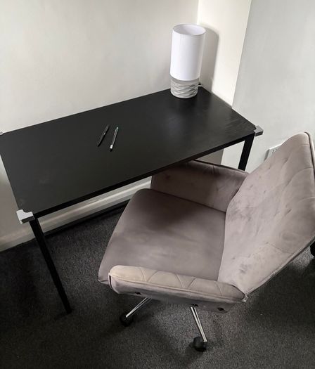 VASAGLE Black Computer Desk Excellent Condition