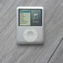 iPod Nano 3rd Gen 4gb (Free Post) Image 2