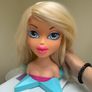 Bratz MGA Passion 4 Fashion Funky Fashion Makeover CLOE Styling Head 2002 Used Please look at the pictures Image 10