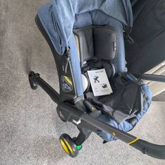 2-in-1 Infant Car Seat & Stroller (Doona Style)