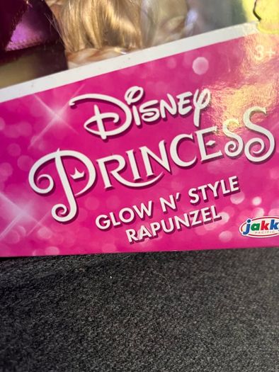 Disney Princess Glow N Style Rapunzel Brand New