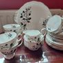 Royal Albert queen's messenger 21 piece teaset Image 2