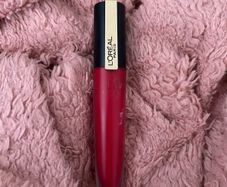 L'Oreal Paris Rouge Signature Matte Liquid Lipstick Shade 114