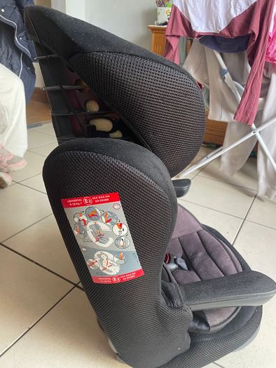 Adjustable child car seat