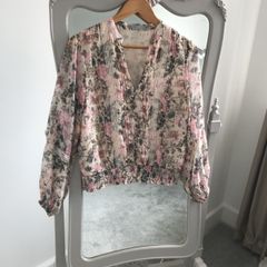 Pretty Oasis Floral Chiffon Top size 10