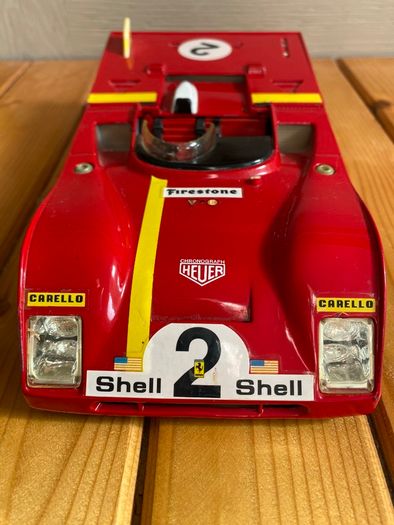 COLLECTABLE FERRARI 312 P Boxer 1972 - Vintage diecast 1:18 Scale model