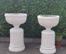 Sandstone Royale Urn On Round Plinth Painted White (x2)