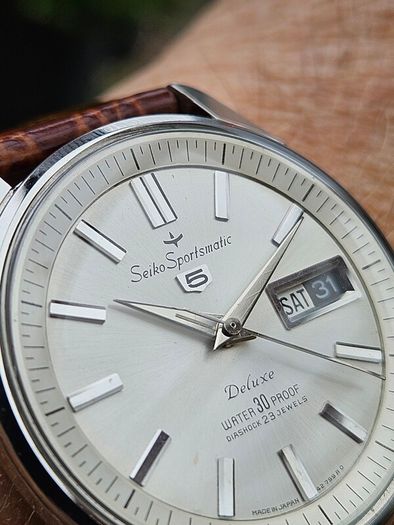 Watch Seiko 5 Deluxe. 1964.Servised.