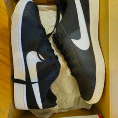 Nike Womens trainers size 3