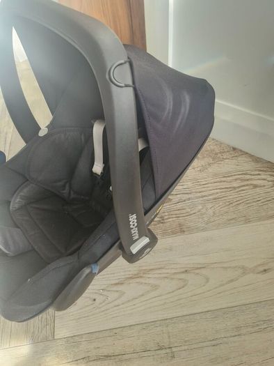 Maxi Cosi - Baby Car seat