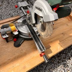 Metabo mitre saw, angle grinder Dewalt 110v