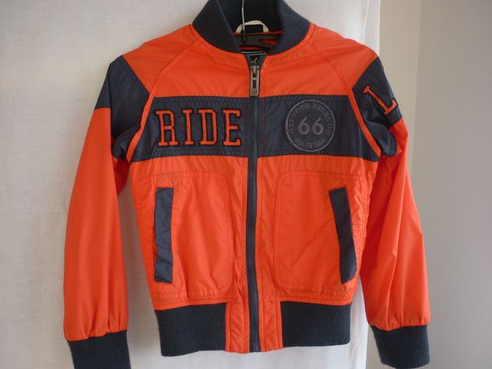 CKS (Belgium) Boys Orange nylon jacket 7 years