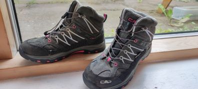 Kids hiking boots CMP brand size 35 junior