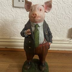 Pig Statue Ornament
