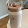 Rose Quartz 1.9l Ice-Flow Flip-Straw Stanley Bottle Image 2