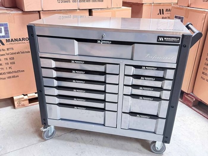 Manarola 12 Drawer Tool Chest - Fully Loaded Workshop Set