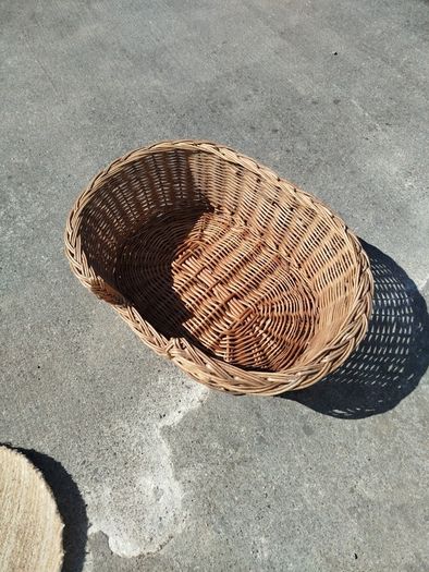 Dog basket