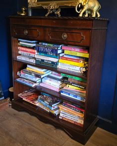 mahogany bookcase