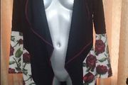BNWT Black floral light coat by Kaktus size UK12 EU40 Postage included
