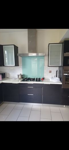 quartz counter