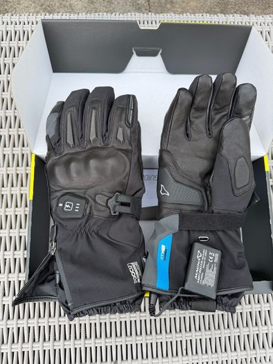Macna Progress RTX DL heated gloves