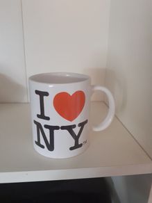 love NYC mug