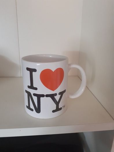 love NYC mug