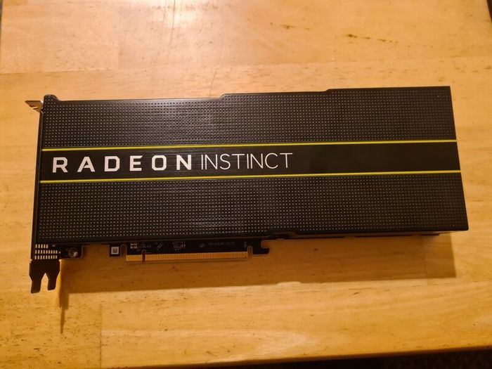 AMD Radeon Instinct MI50 VII GPU AI Graphic Card 16 GB