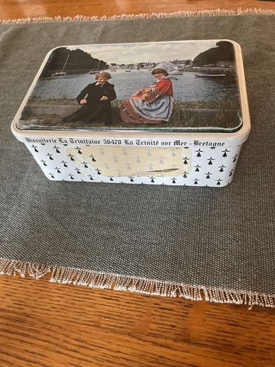 vintage Massilly France storage  tin