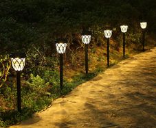 Solar Garden Lights Outdoor Pathway Light Solar Powered Waterproof Stake Lights Outside Ornaments for Patio Lawn Yard Ground Backyard Courtyard Dusk to Dawn Auto On/Off,6 Pack