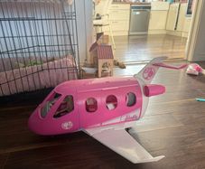 Barbie Dream Plane Jet with Pilot Doll Playset