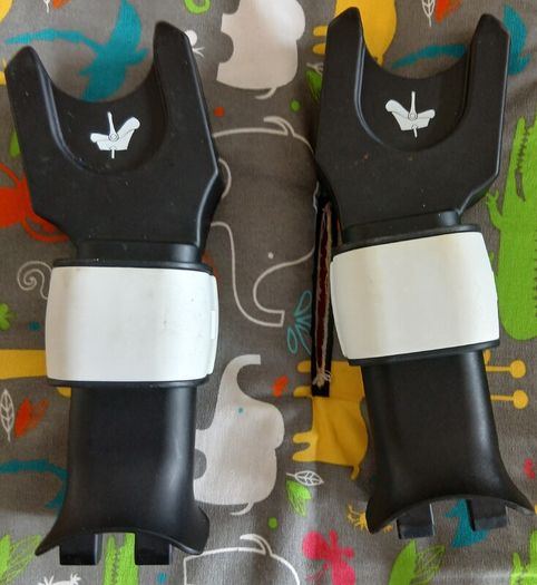 Maxi Cosy child car seat adapters  12 euro