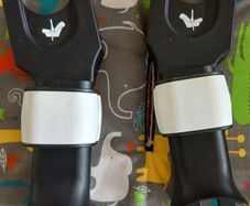 Maxi Cosy child car seat adapters  12 euro