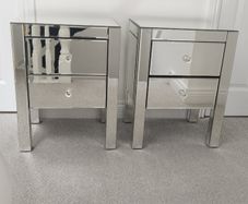 Mirror lockers