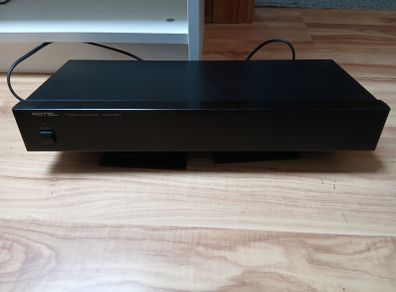 Rotel RQ-970BX Moving-Magnet/Coil Phono Pre-Amplifier
