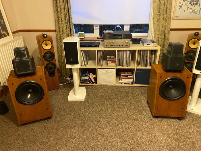 Kef 105/2 speakers
