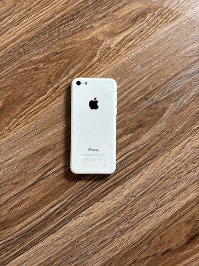Unlocked White iPhone 5c 16GB