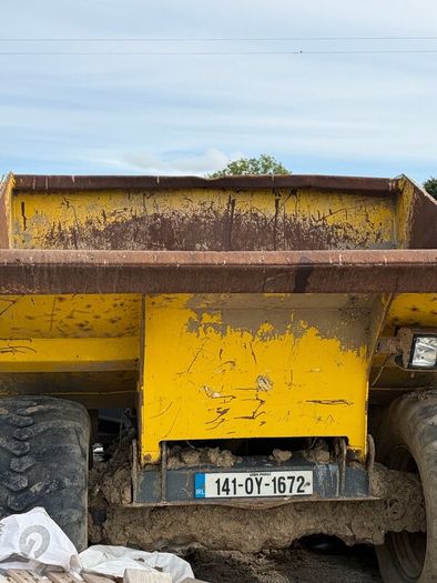 9 ton fire damaged dumper