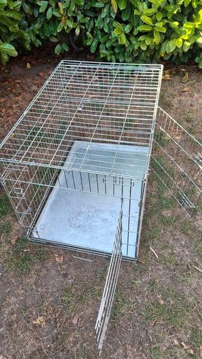 dog crate