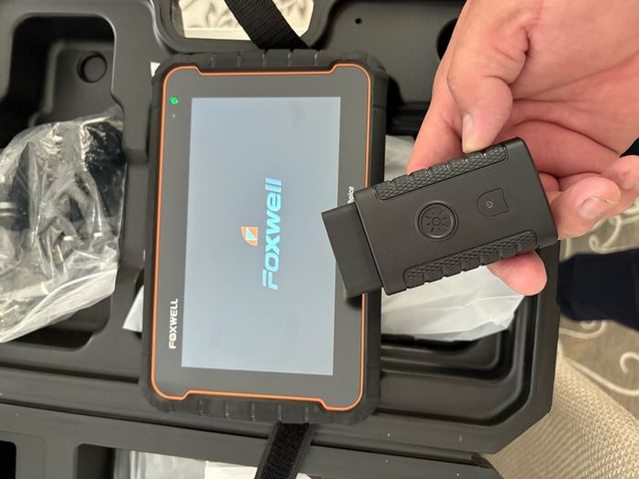 NEW Bluetooth FOXWELL GT60 OBD2 Diagnostic Tool Full System Active Test Car Code Reader 24 Reset Service Professional OBD 2 Automotive Scanner