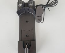 Dyson V6 charger & docking station