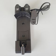 Dyson V6 charger & docking station