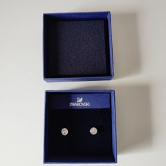 Swarovski crystal pierced earrings - New