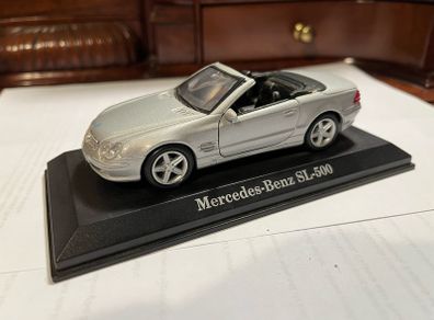 1:43 Mercedes SL500