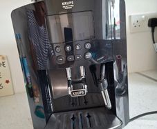 KRUPS Arabica Digital Espresso | Bean to Cup Coffee Machine | Black | EA817040