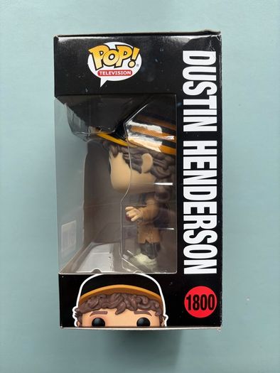 Funko Pop - Dustin Henderson 1800 - Stranger Things - Vinyl Action Figure