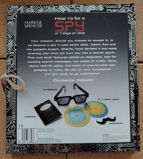 Children's Secret Agent & Mystery Trivia Book Bundle  2007 Perfect Condition