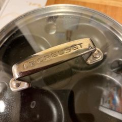 Le Creuset stainless egg poacher pan with non stick tray