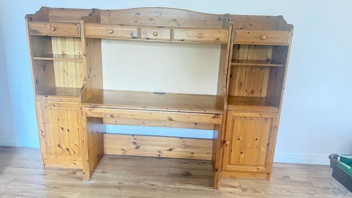 pine desk