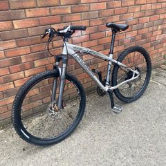 26 Inch Speczilzed Hardrock mountain bike